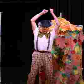 der wolf und die kleinen schweinchen, tredeschin theater, stuttgart