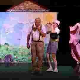 der wolf und die kleinen schweinchen, tredeschin theater, stuttgart