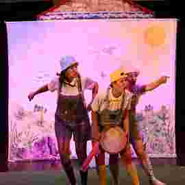 der wolf und die kleinen schweinchen, tredeschin theater, stuttgart