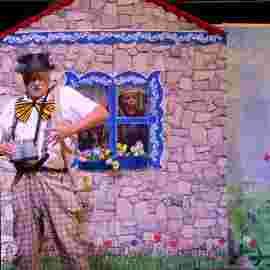 der wolf und die kleinen schweinchen, tredeschin theater, stuttgart