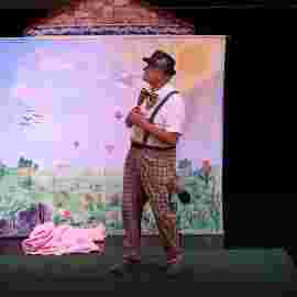 der wolf und die kleinen schweinchen, tredeschin theater, stuttgart