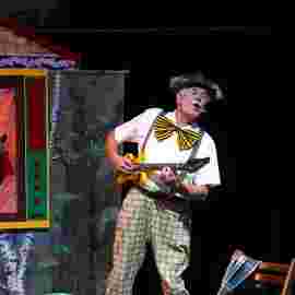 der wolf und die kleinen schweinchen, tredeschin theater, stuttgart