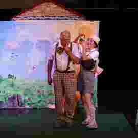 der wolf und die kleinen schweinchen, tredeschin theater, stuttgart