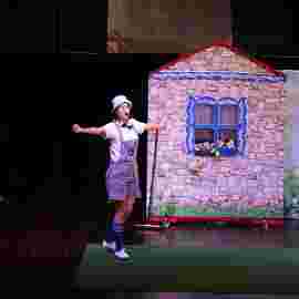 der wolf und die kleinen schweinchen, tredeschin theater, stuttgart