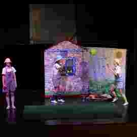 der wolf und die kleinen schweinchen, tredeschin theater, stuttgart