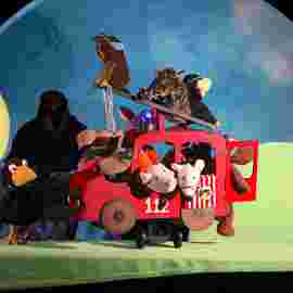 alles mein: sagt der kleine rabe socke/tearticolo theater 3. platz