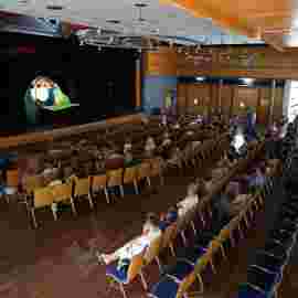 alles mein: sagt der kleine rabe socke/tearticolo theater