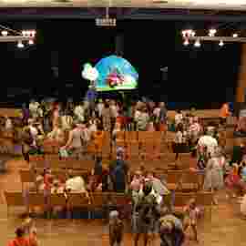 alles mein: sagt der kleine rabe socke/tearticolo theater