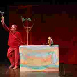 peter und der wolf/chaus&eacute;e theater