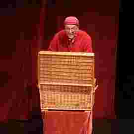 peter und der wolf/chaus&eacute;e theater