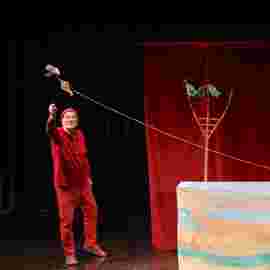 peter und der wolf/chaus&eacute;e theater