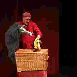 peter und der wolf/chaus&eacute;e theater