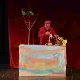 peter und der wolf/chaus&eacute;e theater