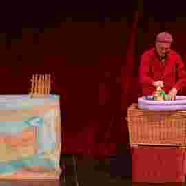 peter und der wolf/chaus&eacute;e theater