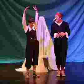 plitsch-platsch/theaterta theater