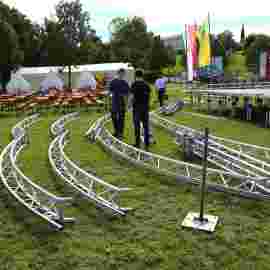 sommernachtsfest auf/abbau