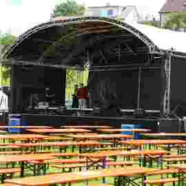 sommernachtsfest auf/abbau