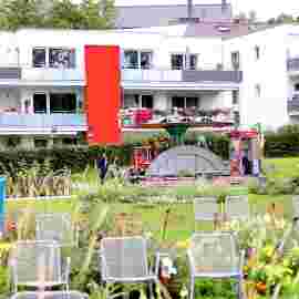 sommernachtsfest auf/abbau