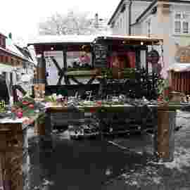 weihnachtsmarkt rh 2023 aufbau