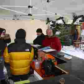 weihnachtsmarkt rh 2023 aufbau