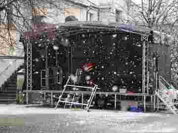 weihnachtsmarkt rh 2023 aufbau bilder